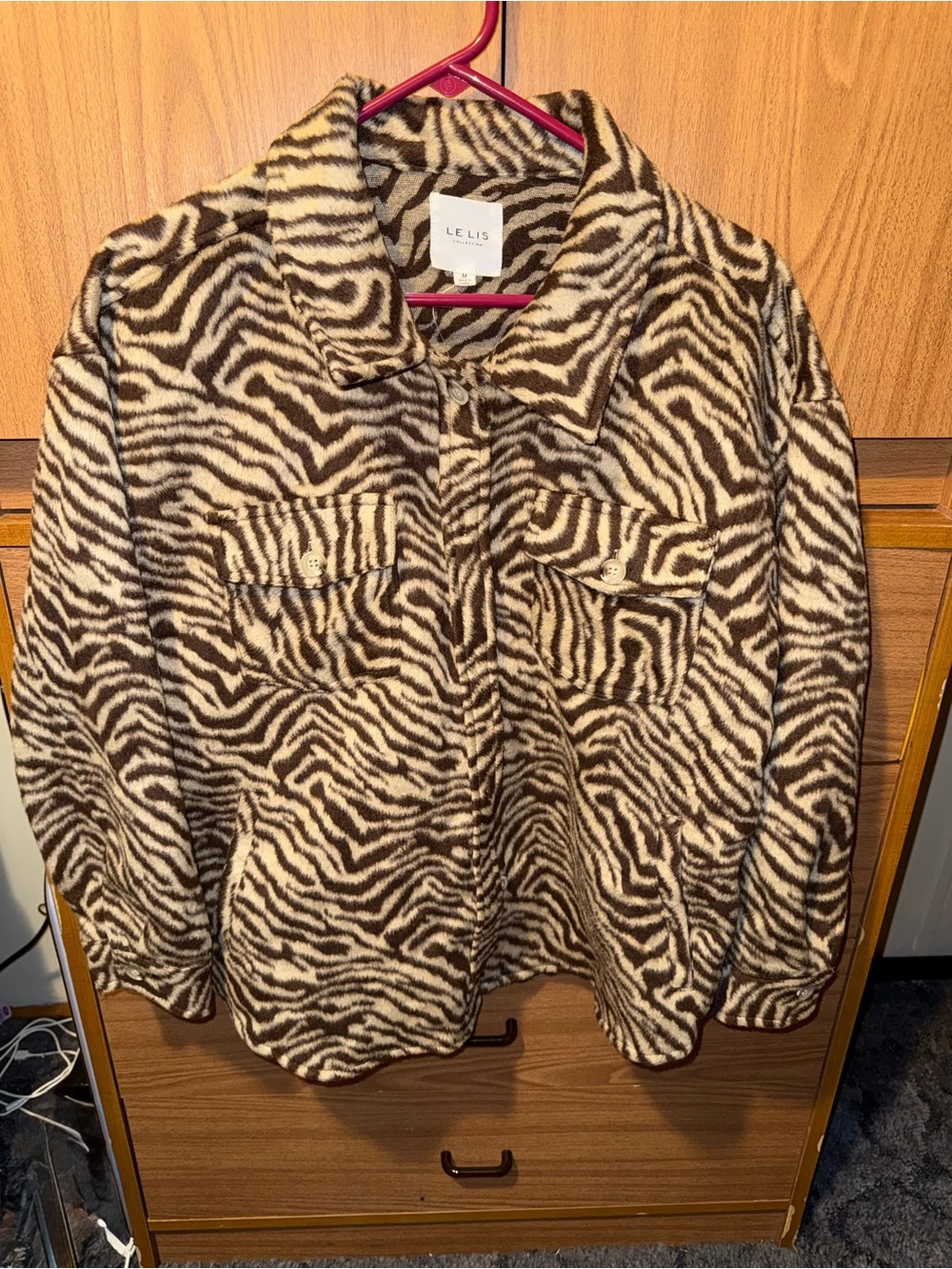 Le lis zebra shaket nwt